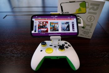 Control conectado a un celular