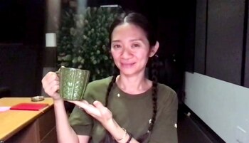 “Nomadland” hizo historia el domingo