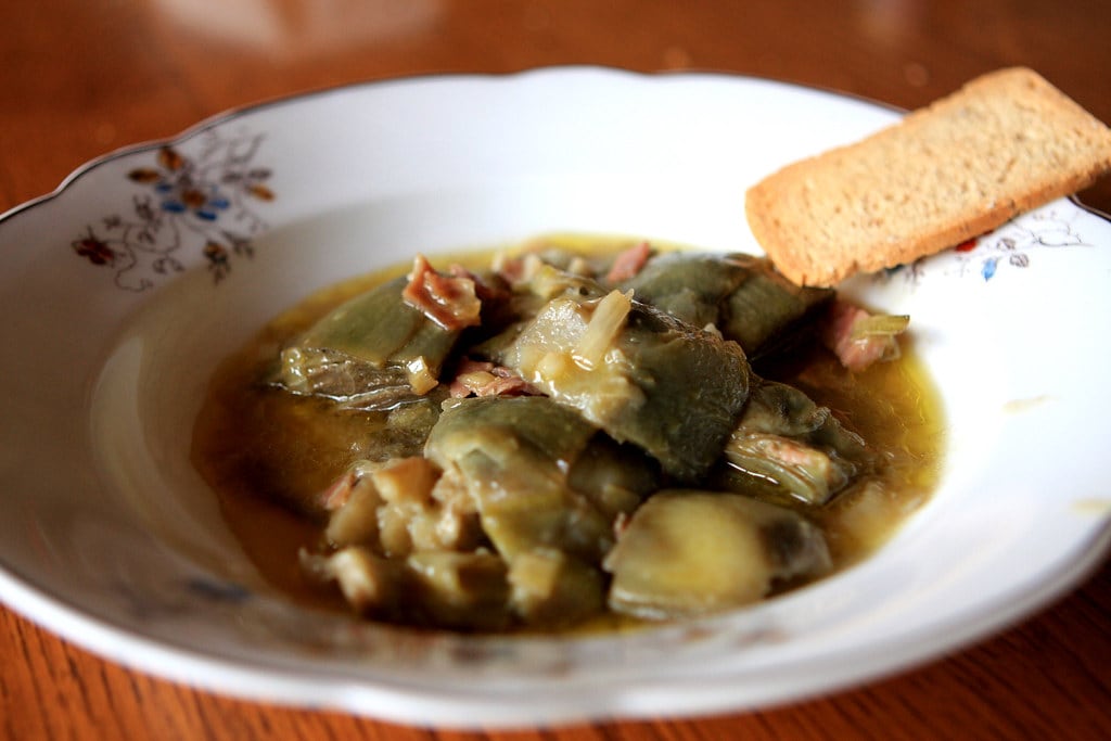 Receta de alcachofas con jamón (Silvia Barge / Flickr)