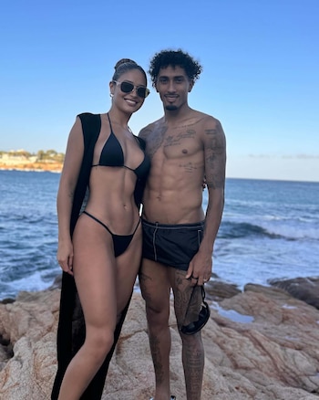 Raphinha y su mujer Natalia