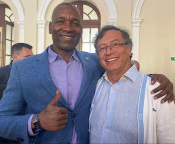 Representante James Mosquera con el