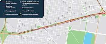 Mapa urbano con trazados en rojo y morado que señalan cortes y desvíos de tránsito en una autopista, junto a una leyenda explicativa