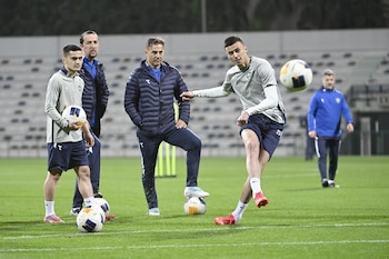 Uzbekistán integra el grupo K