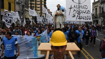 Hace 10 años se convocó a la peregrinaciín de San Cayetano en reclamo al entonces gobierno de Mauricio Macri (Gustavo Amarelle/DDC)