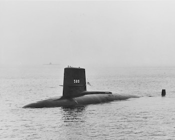 Una imagen del USS Scorpion en agosto de 1960 (Wikimedia Commons)