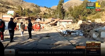 Seis muertos y cientos de damnificados: así vive Pumpunya tras el devastador sismo en Chongos Bajo. Captura: Latina.