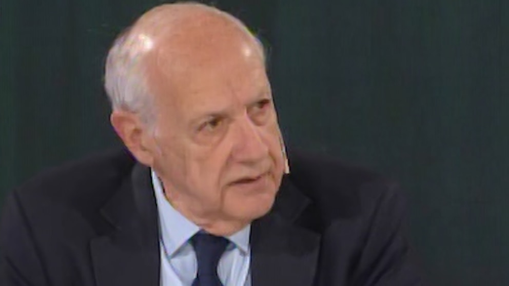 Juicio a Cristina Kirchner: un ex ministro de Economía y un financista arrepentido declararán en el caso Cuadernos 3 O2OELCWJCBH2PNNDPCC5CQQG3E