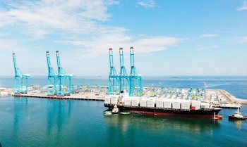 APM Terminals opera el puerto bajo un modelo automatizado y con funcionamiento continuo las 24 horas del día. Crédito: AMP Terminals