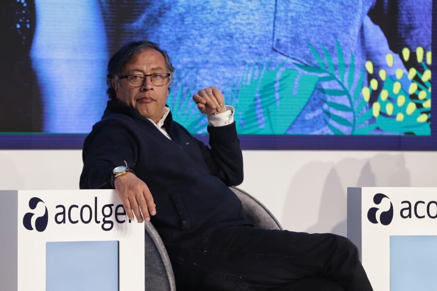 La presidenta de la Asociación Colombiana de Generadores de Energía Eléctrica (Acolgen), Natalia Gutiérrez, rechazó las acusaciones lanzadas por el presidente Gustavo Petro - crédito Camila Díaz/Colprensa