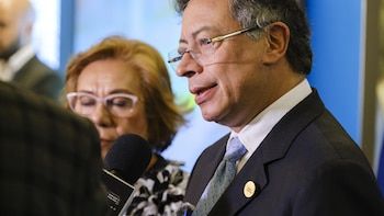 Petro afirma que el decreto