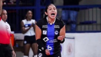 Paola Villegas sigue consolidándose en Pinheiros: debutó en la Superliga brasileña y gana protagonismo