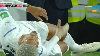 Chile vs Uruguay: Arturo Vidal