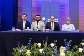 El Congreso Internacional de Inocuidad Alimentaria celebró su segunda edición en El Salvador contó con autoridades del país, más de 370 participantes y 40 empresas e instituciones./ (Redes de Noé Geovanni García)