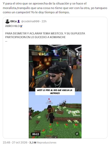 Captura de pantalla de un mensaje en redes sociales que incluye texto y un video vertical dividido entre un hombre con audífonos y un videojuego