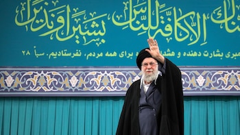 Jamenei pide "firmeza" a la