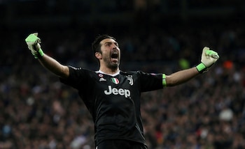 Buffon enfatizó que la estigmatización de la salud mental en el fútbol condiciona a los jugadores a ocultar sus emociones en circunstancias adversas (REUTERS/Susana Vera/File Photo)