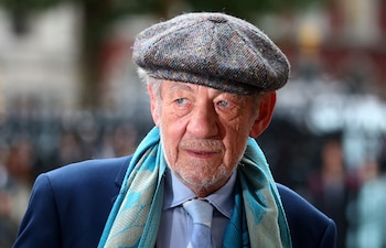 Ian McKellen afirma que el público británico mantiene su pasión por el teatro como principal forma de entretenimiento cultural (REUTERS/Hannah McKay)