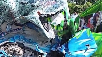 Accidente en la vía Villavicencio - Puerto López deja un muerto y al menos 12 heridos: hay niños involucrados en el siniestro