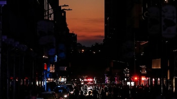 Nueva York a oscuras: Apagón masivo paraliza la metrópolis