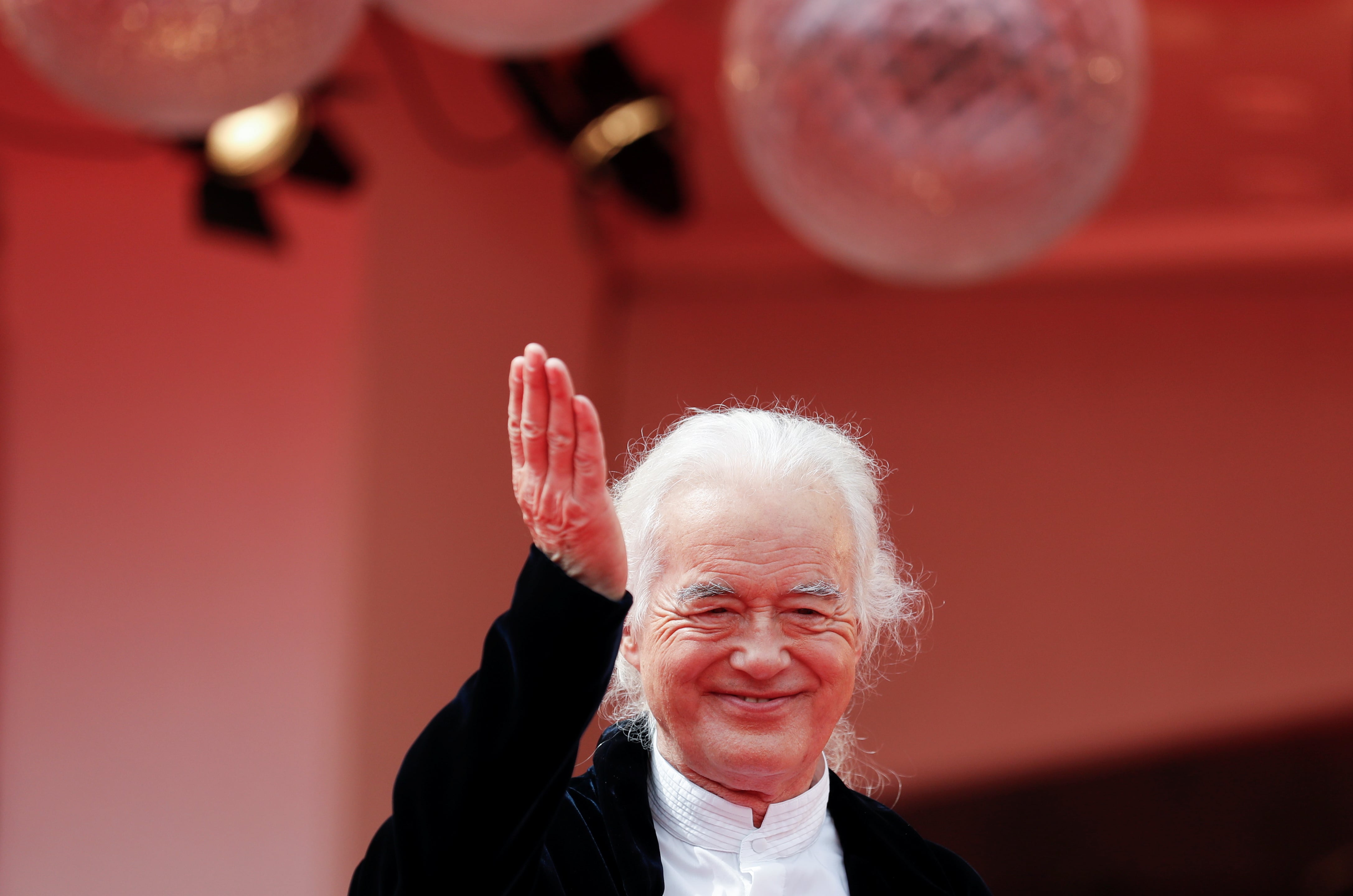 La obtención del disco de oro fue el hecho que, según Jimmy Page, disipó todas las dudas sobre el futuro de Led Zeppelin REUTERS/Yara Nardi