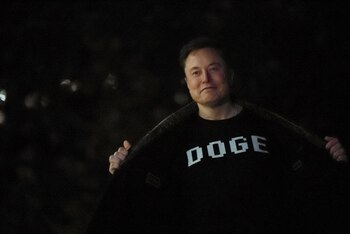 El empresario Elon Musk, director