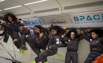 Durante cada parábola del vuelo, los pasajeros experimentaron aproximadamente 25 a 30 segundos de microgravedad, después de atravesar periodos de fuerzas superiores a la gravedad terrestre. Cortesía: TEC