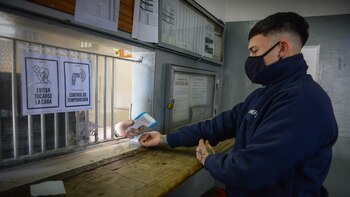 Leo Aveldaño, de treinta años