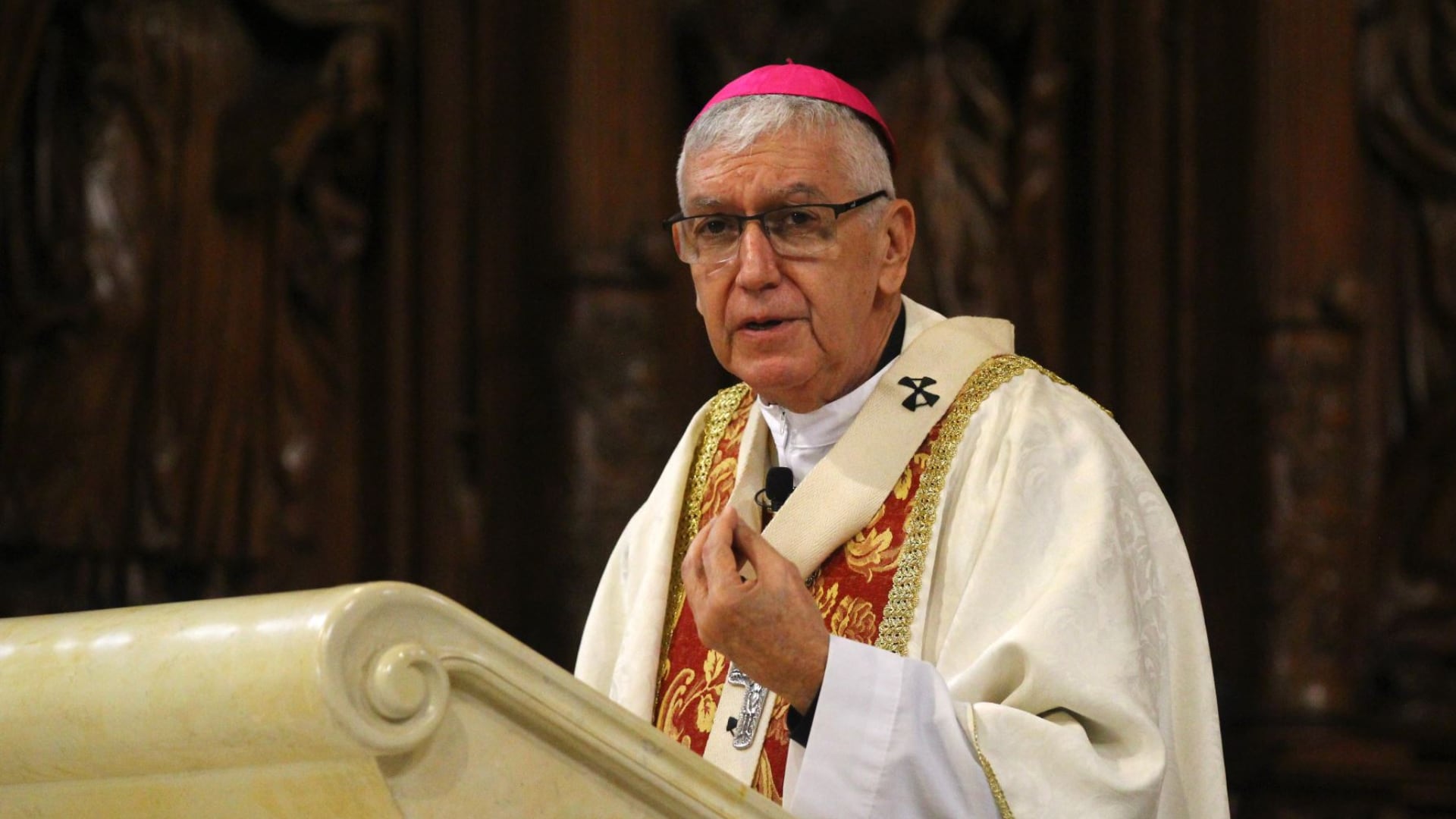 Cardenal Castillo advierte situación “catastrófica”: “Grupos buscan que prime su ambición de poder absoluto”