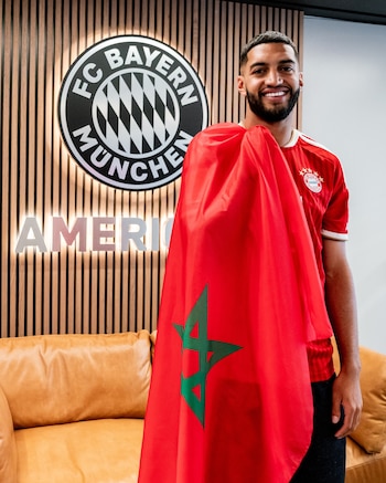 La presentación de Ismael Saibari (Instagram: @FCBayern)