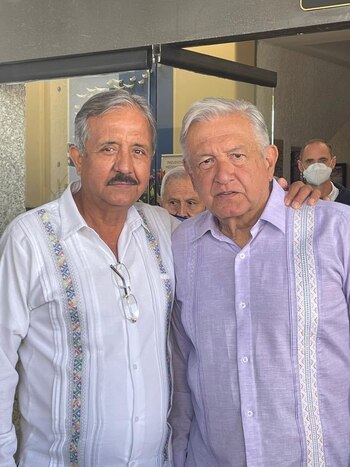 Estrada Ferreiro junto al presidente