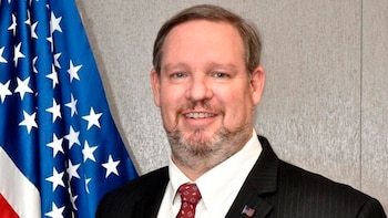 Timothy Zúñiga-Brown reemplazará a Mara