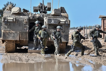 Israel se prepara para una