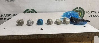 Junto con la droga las