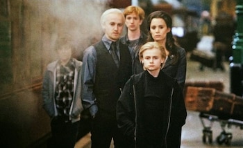 Tom Felton recordó que se analizaron fotos de su padre para saber cómo sería él como adulto. (Captura de video)