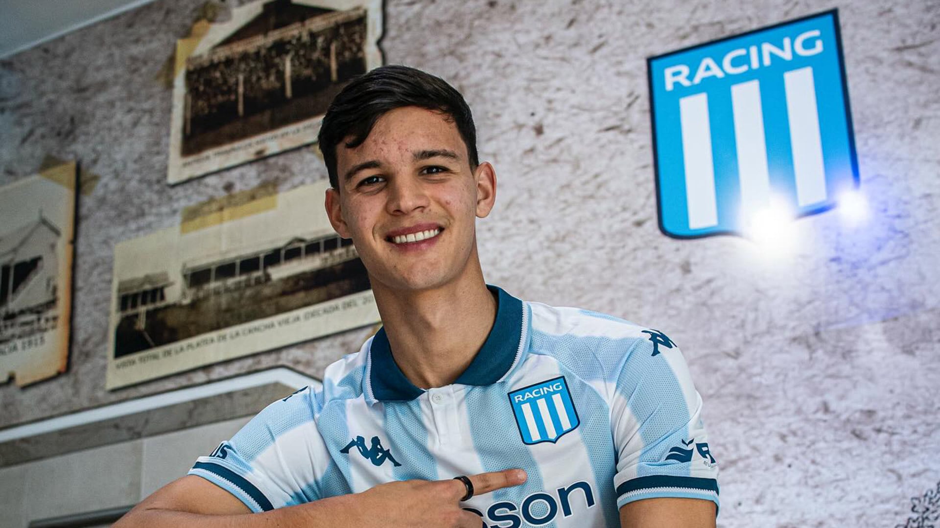 Valentín Carboni, una de las incorporaciones más destacadas del mercado de pases argentino. Llega desde Monza de Italia, a préstamo del Inter, dueño de su pase