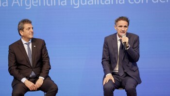 Sergio Massa junto a Gabriel