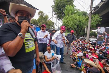 Salgado Macedonio ha mantenido sus