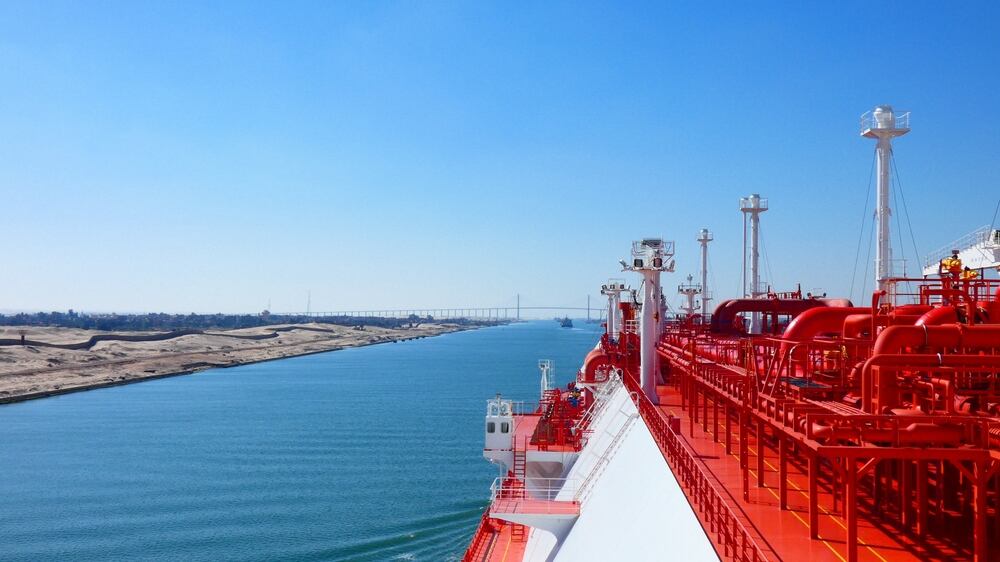 La fuerte demanda de este combustible —el fósil de más rápido crecimiento a nivel mundial— posibilitó la expansión de proyectos destinados a su transporte (Foto: Shutterstock)