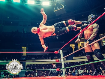 Australian Suicide, quien debutó en