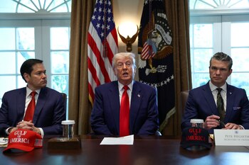 Donald Trump firmó el martes