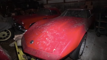 Colección de autos abandonados