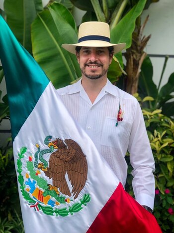 Pablo Monroy fue nombrado Embajador