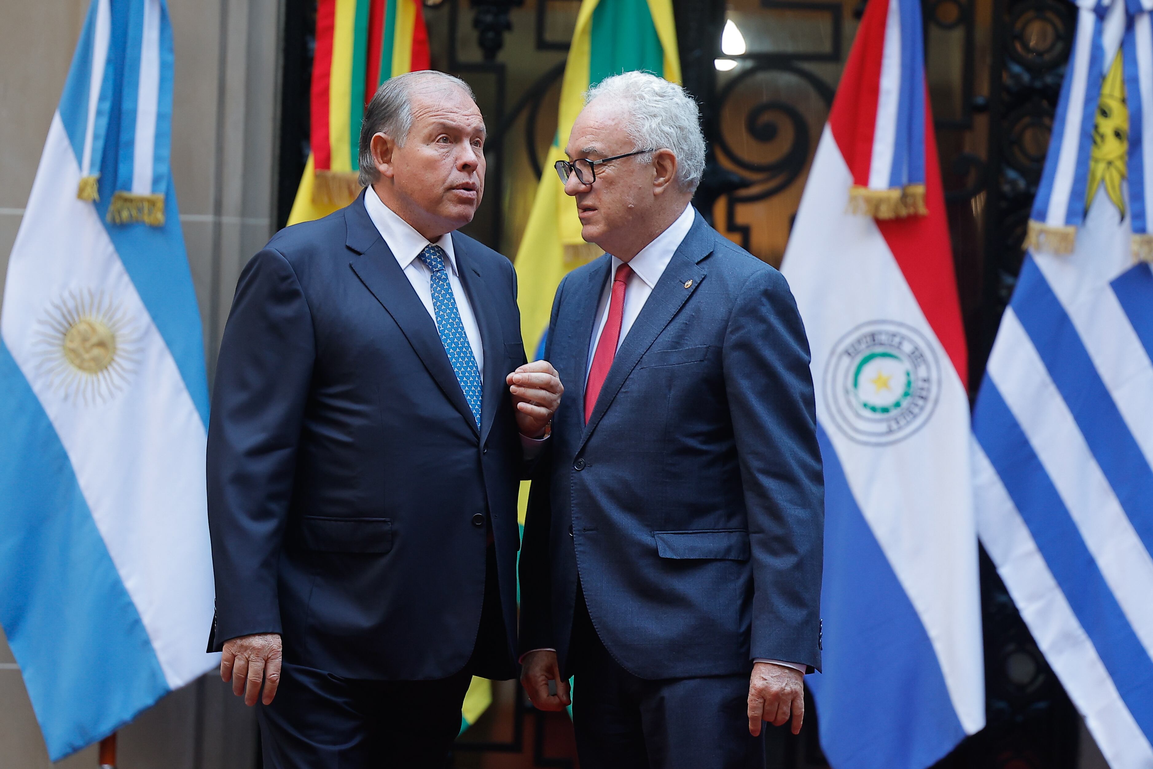 Los cancilleres de Argentina y Uruguay, Gerardo Werthein y Mario Lubetkin, previo a la reunión del Mercosur, en Buenos Aires (EFE/ Juan Ignacio Roncoroni)