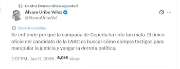 Álvaro Uribe cuestionó a Cepeda y lo acusó de intentar influir en procesos judiciales mediante la búsqueda de testigos - crédito @AlvaroUribeVel/X