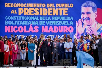 Maduro juramentó por tercera vez
