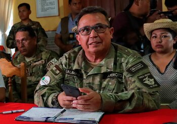 El ex comandante de las Fuerzas Armadas de Bolivia Williams Kaliman. (Foto: EFE)