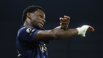 Jhon Durán vuelve a sonreír