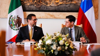 SRE cumple 100 días bajo Roberto Velasco con impulso a relaciones internacionales: destaca acercamiento con Chile