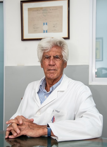 Para Vozzi, (matrícula 5966,