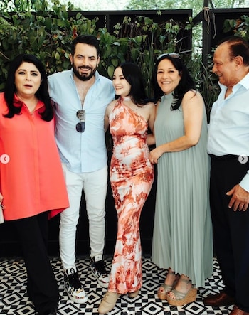 José Eduardo Derbez y Paola